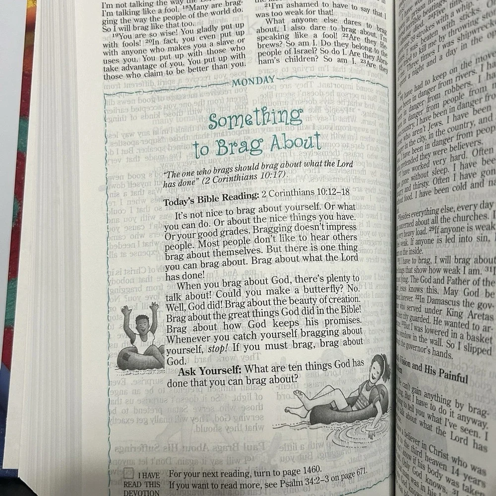 NIrV‎ Kids' Devotional Bible New International Reader's Version